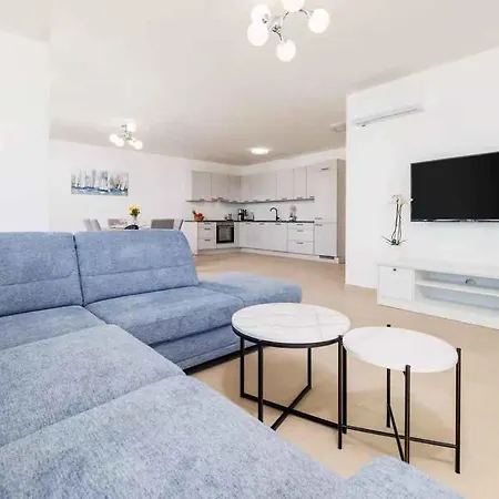 In 49874 Apartmán