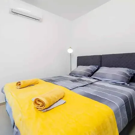 In 49874 Apartmán *